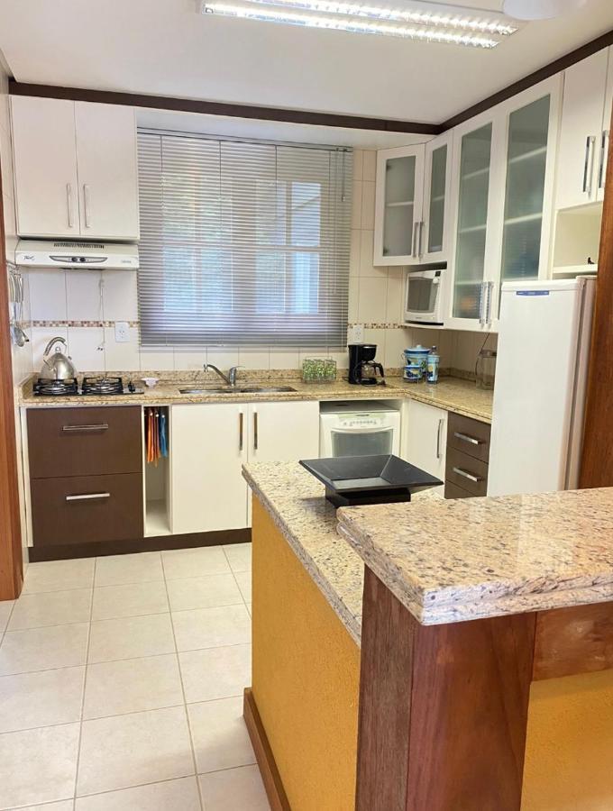 Apartamento Lago Negro Apartment กรามาโด ภายนอก รูปภาพ